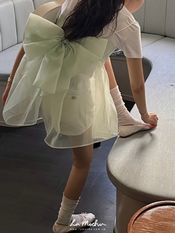 透紗蝴蝶結細肩背心